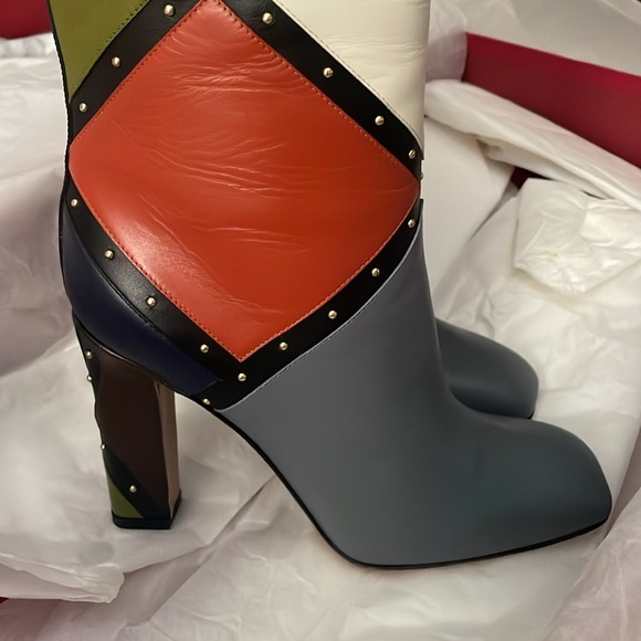 Valentino Garavani Multicolor Leather Riding Boots - Picture 4 of 6